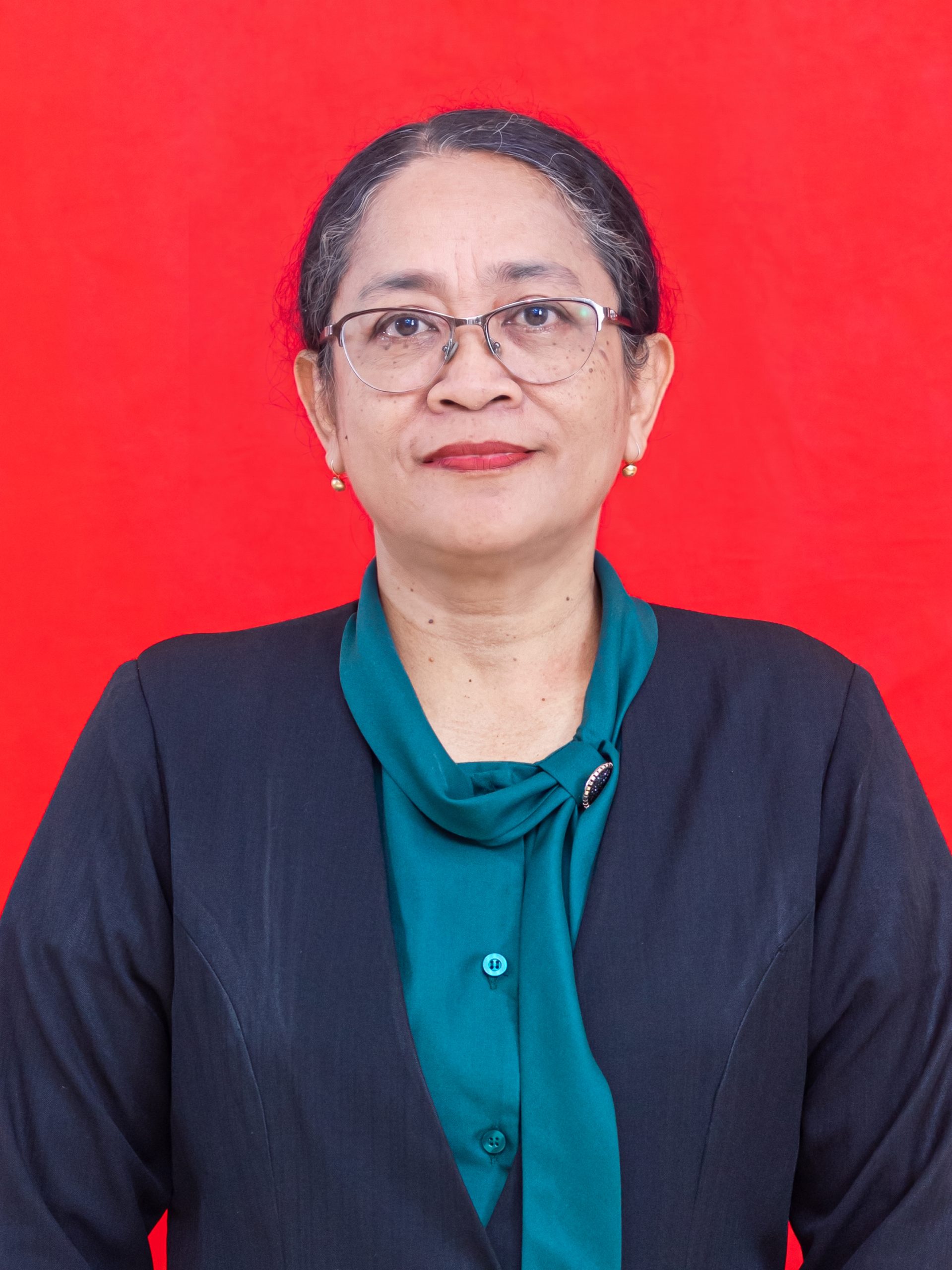 C. Noviati Linggasari, M.Si